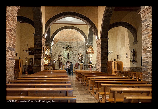 Iglesia parroquial de Cacabelos. -C. Santiago