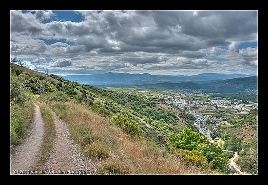 Camino duro mit Blick auf Villafranca