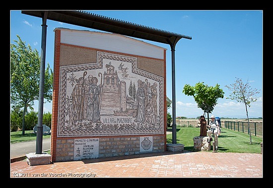 Gro&szlig;es Mosaik in Villar de Mazarife