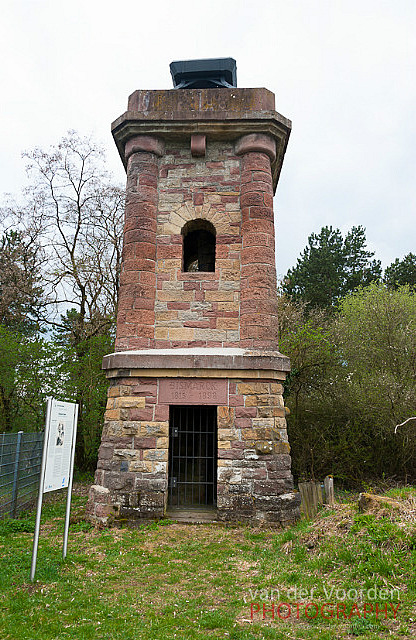 Bismack-Turm am Flugplatz Schreckhof