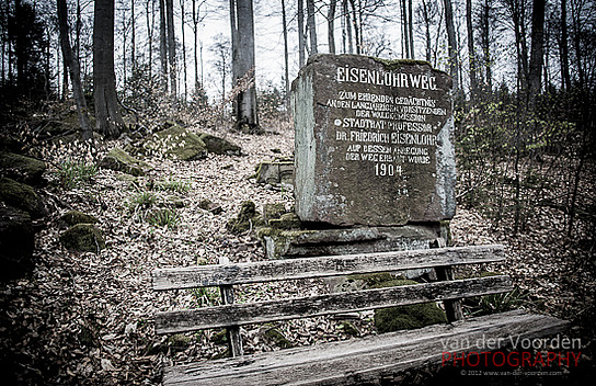 Bank auf dem Eisenlohr Weg