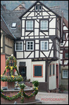 Osterbrunnen in Neckagemünd