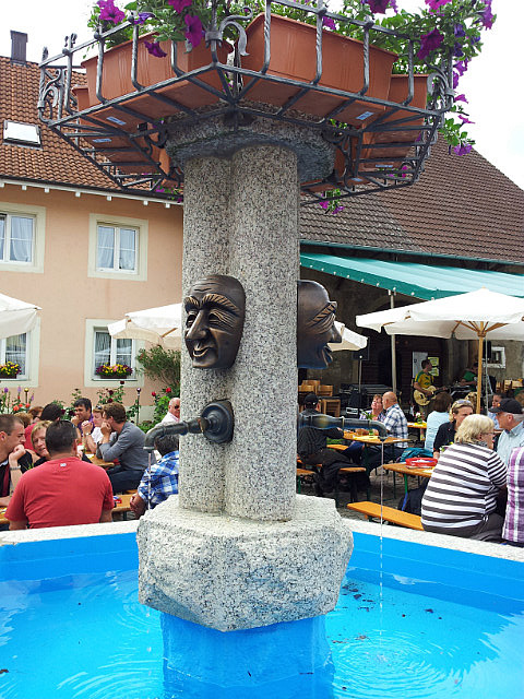 Hexenbrunnen in Reckingen