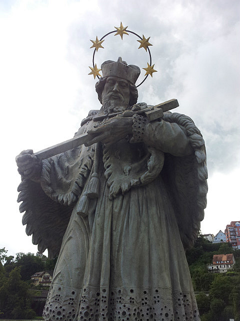 Statue auf der Laufenburger Brücke
