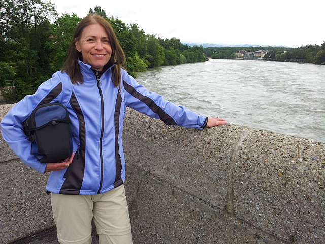 Auf der Brücke von Rheinfelden (D/CH)